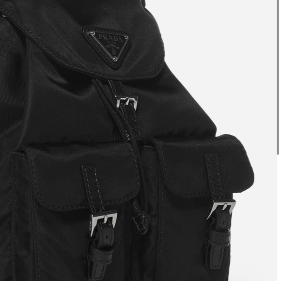 !!!!SOLD!!!!PRADA
Re-nylon mini backpack - Picture 5 of 11